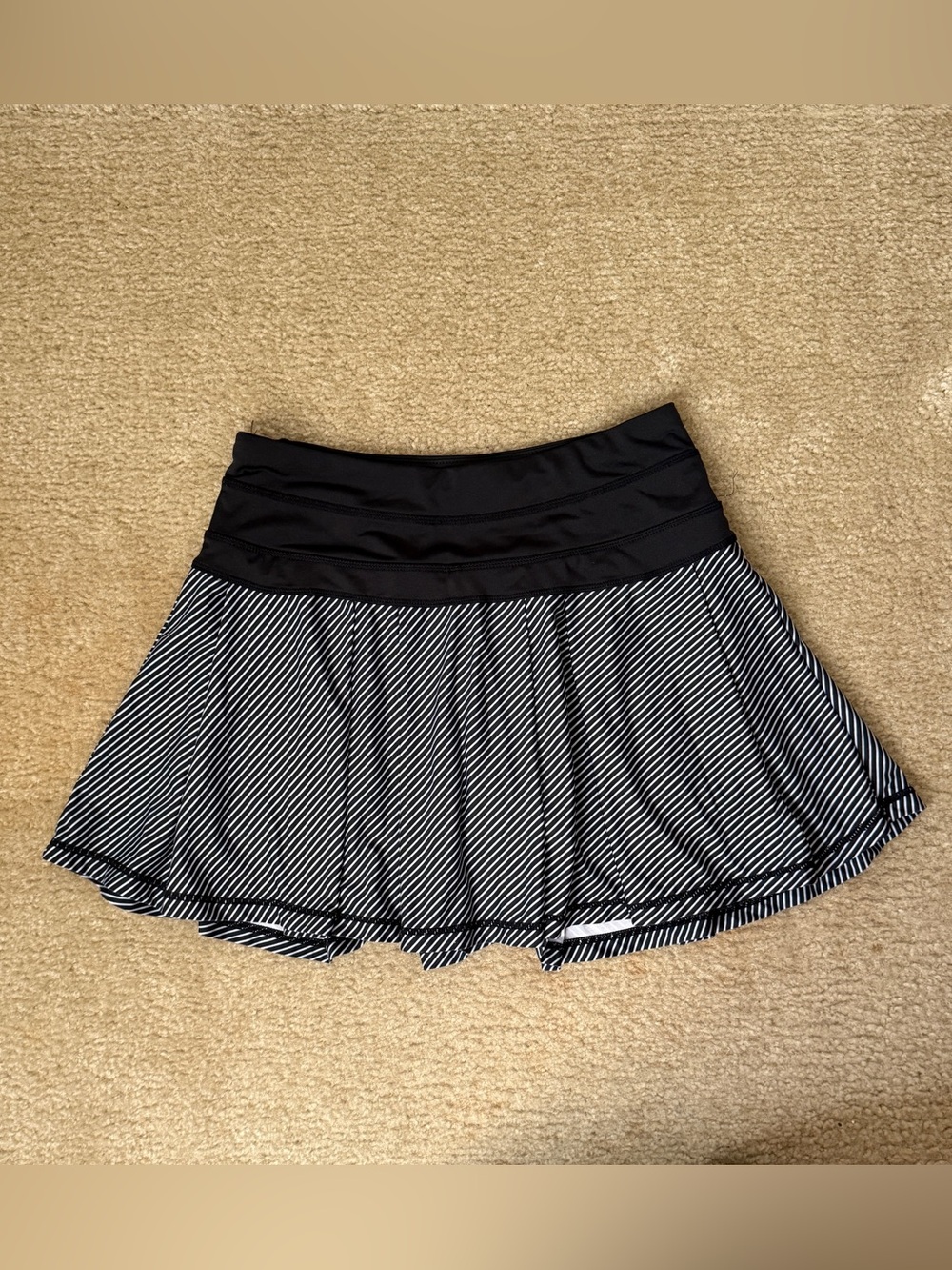 Women’s Kyodan Black & White striped tennis golf activewear skirt XS